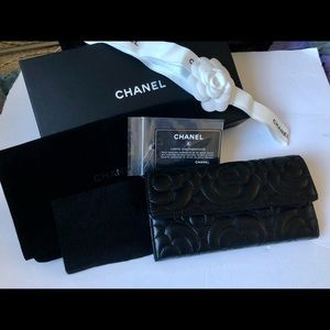 CHANEL Camillia Long Wallet with beautiful pink interior